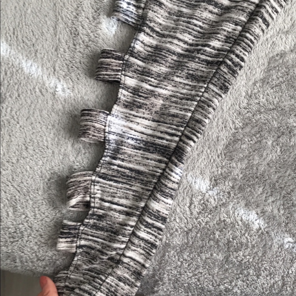 Grey leggings